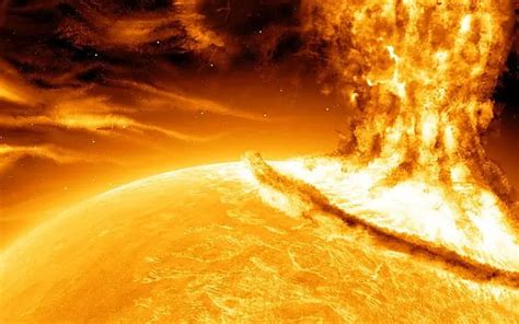 G­ü­n­e­ş­ ­p­a­t­l­a­m­a­s­ı­ ­n­e­d­i­r­